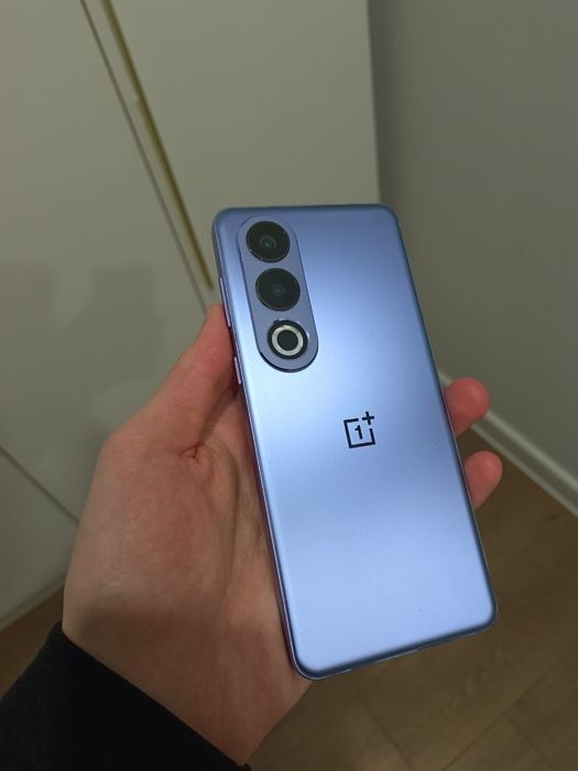 Смартфон OnePlus Ace 3V