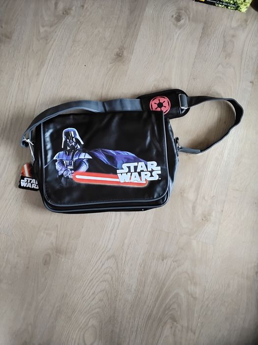 За феновете на Star wars - чанта за лаптоп/таблет на супер цена !