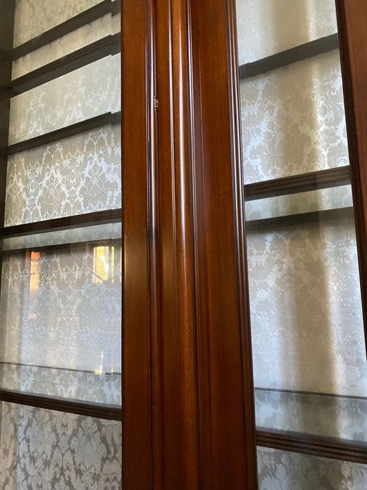 Vând corp vitrină lemn masiv CavioCasa, colectia Fiesole, produsă în Italia