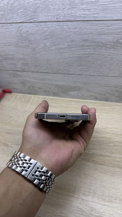 Продаю iphone 12 pro max 256gb