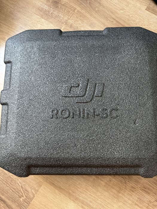 Продам стабилизатор (гимбл) DJi Ronin SC