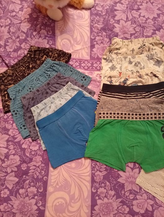 Продам детские вещи