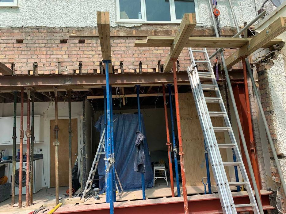 Вътрешни ремонти - бани, кухни, цялостно завършване до ключ