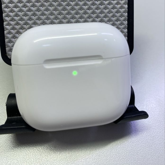 AirPods 4 , КН26076