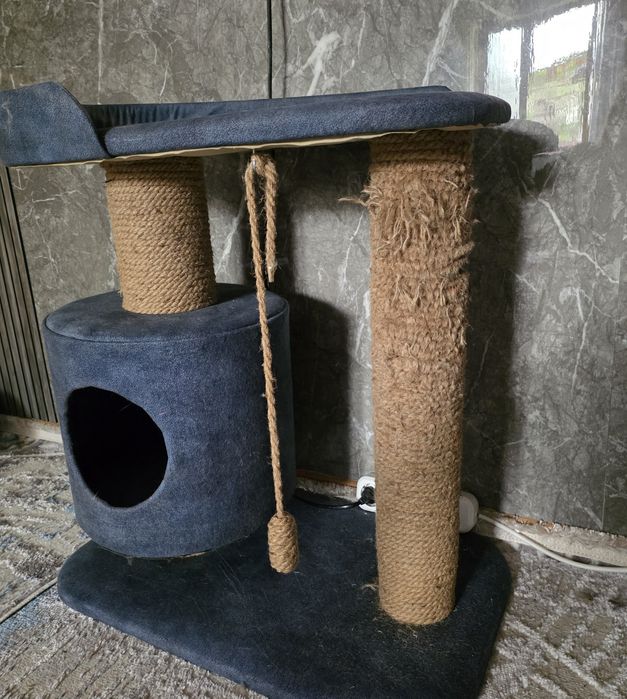 Продам домик для кошек