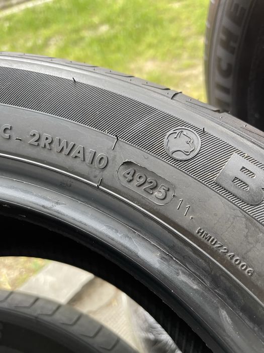 BARS 215/55R17