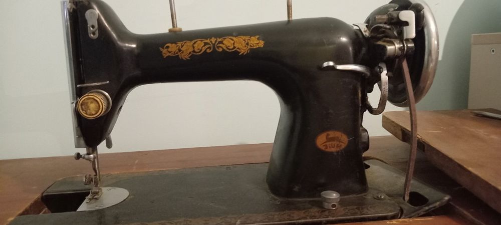 Швейная машина зшм