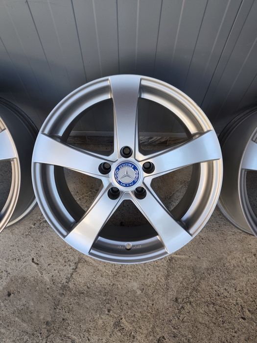 17/5/112-МЕРЦЕДЕС Ц класа -W 204,205-нов внос,перфектни