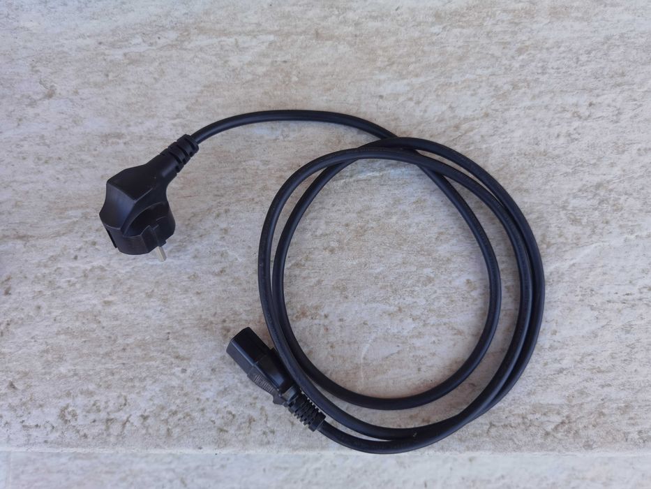 Cablu VGA cablu alimentare pc ups cablu prelungire alimentare.