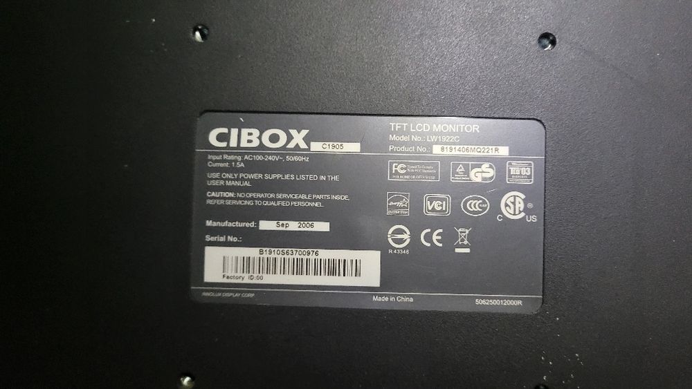 Monitor CYBOX 19 VGA
