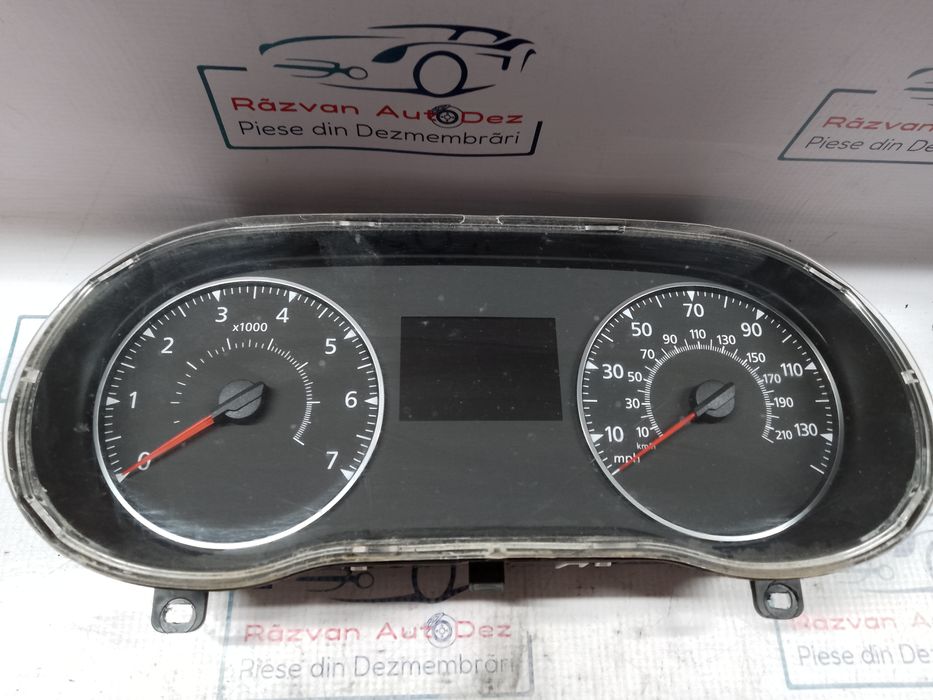 ceasuri bord uk  dacia duster 2019