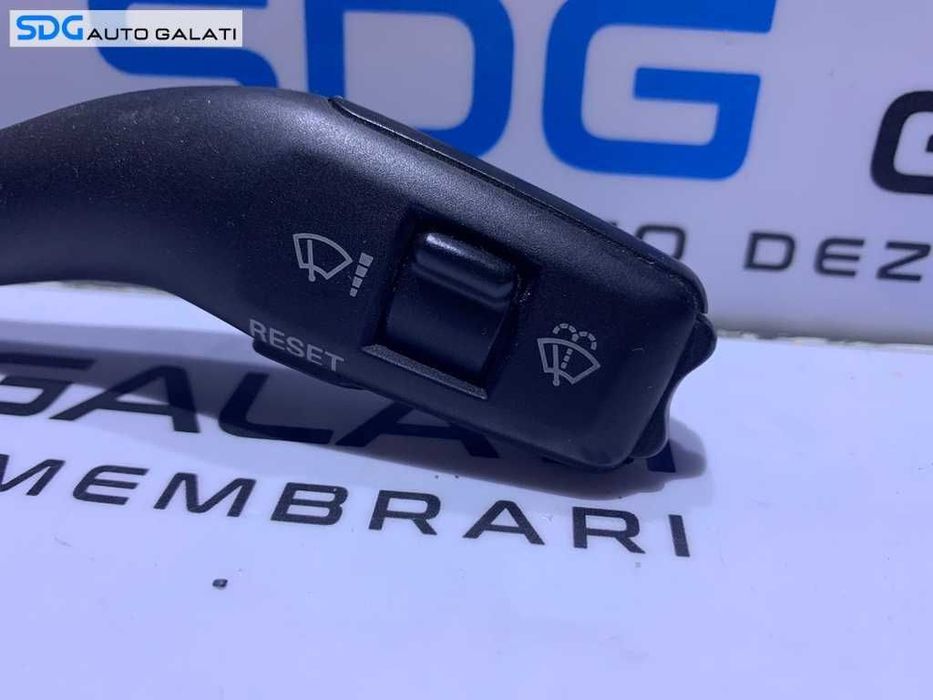 Maneta Stergatoare cu Computer Bord Audi A4 B6 Berlina Sedan 2001 - 2005 Cod 4E0953503B 4E0953503F [S0257]