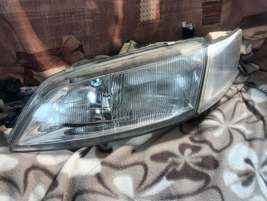 Opel vectra B  Фарове