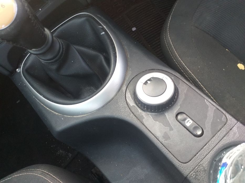 Dezmembrez Nissan Qashqai 2010 2011 2012 2013 Motor 1.6 diesel R9M 4X4