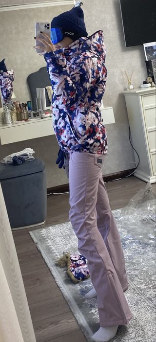 Женский горнолыжный костюм Roxy