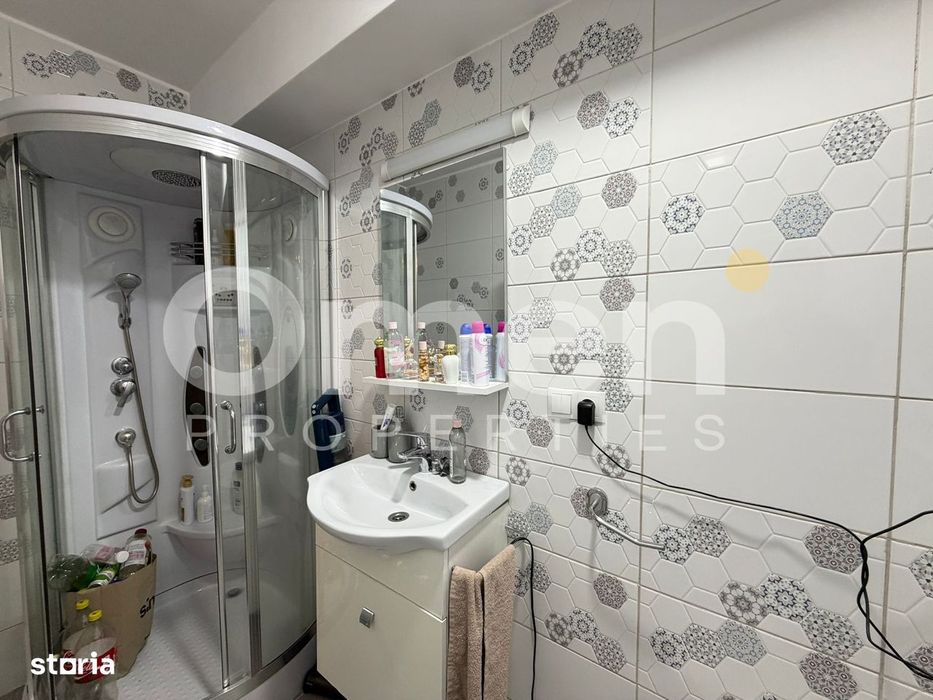 Apartament cu 3 camere si parcare, in bloc nou, zona Lidl Hotvon