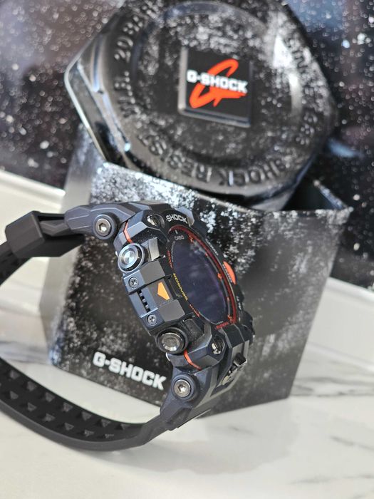 часовник Casio G-SHOCK MUDMAN GW-9500MEC-1