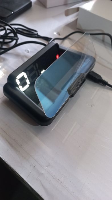 HUD дисплей, скоростомер, GPS