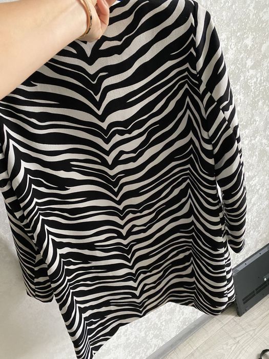 Продам пиджак (тренч)