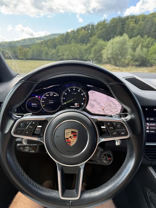 Porsche Cayenne coupe E-Hybrid