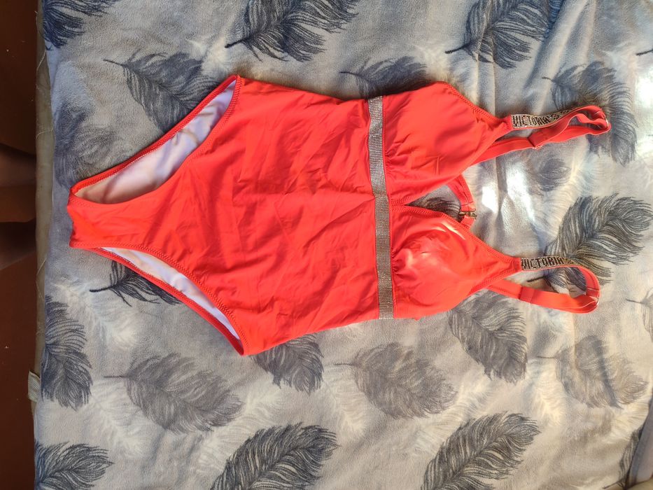 Женские купальники