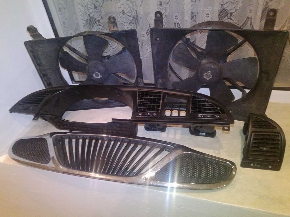 Останали части от Деу Нубира комби