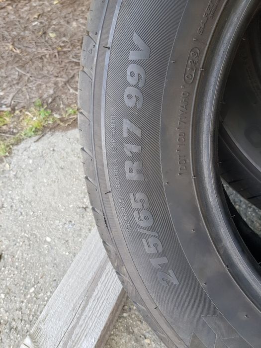 215/65/17  kumho