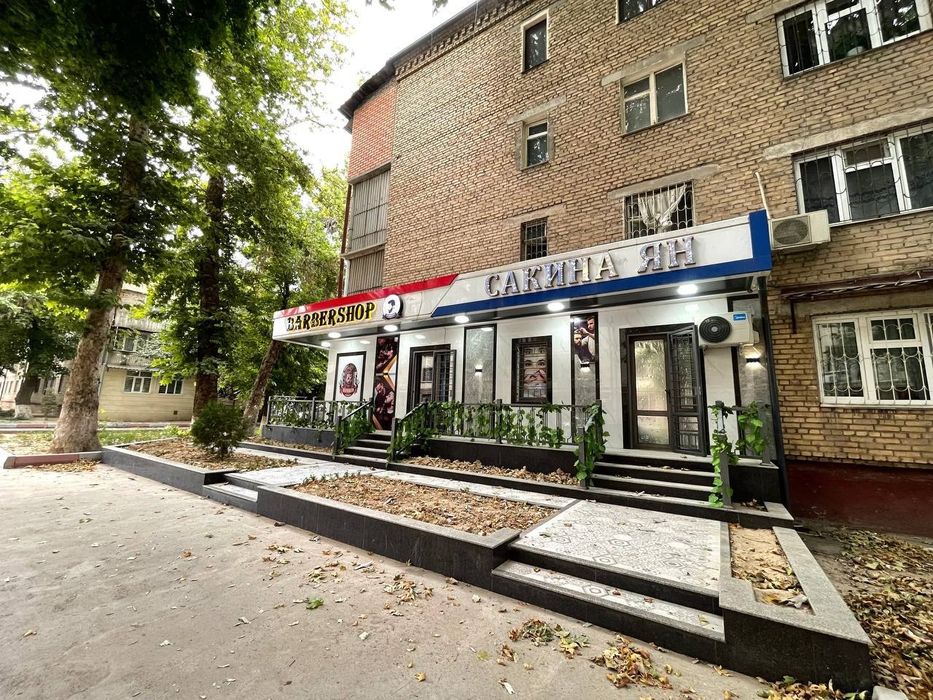 1 Линия Чиланзар Ор-р: Парус 8 квартал  65кв. Фасад 16 метр угловой