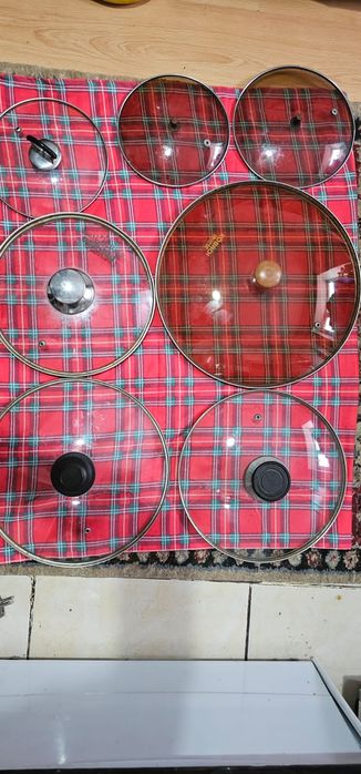 Есть разные крышки в хорошем состоянии