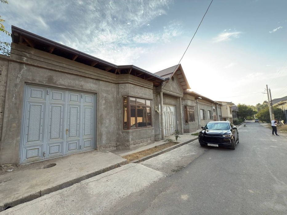 Парвоз, Уч кахрамон! Дом коробка 8 соток 5 комнат