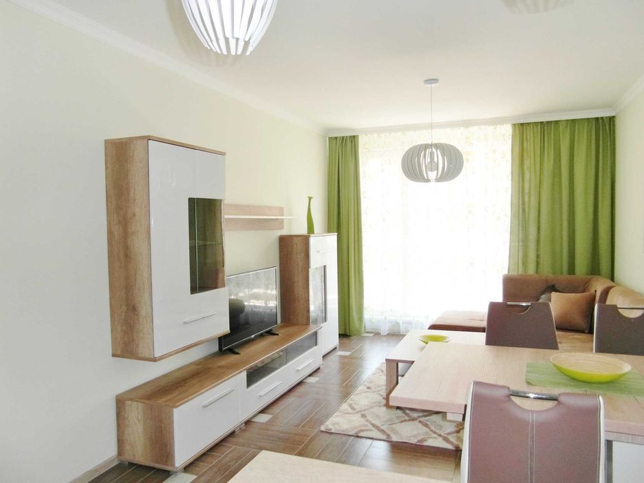 Дава се под наем Двустаен апартамент в София, Белите брези - 75 кв.м за 677.79 € - Снимка #1