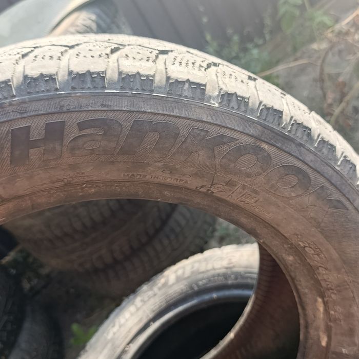 Продам резину на 16