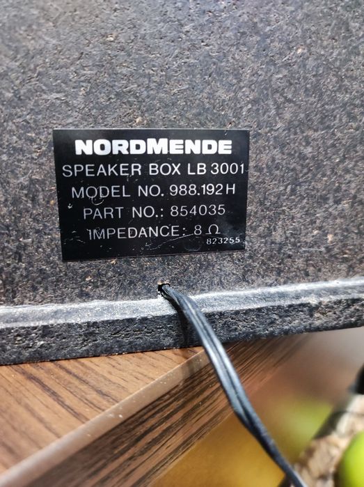 Тонколони NORDMENDE на 8 ома