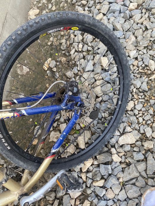 Vând bicicletă gigant sau schimb cu trotineta electrică sau cu altă bicicletă