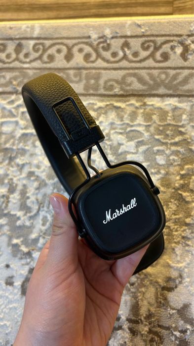 Marshall наушники