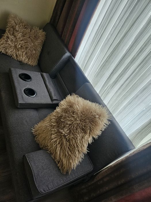 Триместен диван, разтегаем