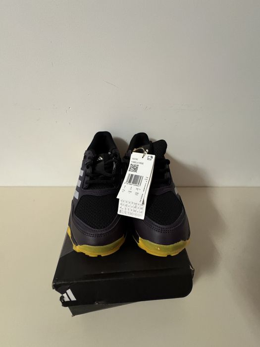 Adidas Fabela Rise marimea 39