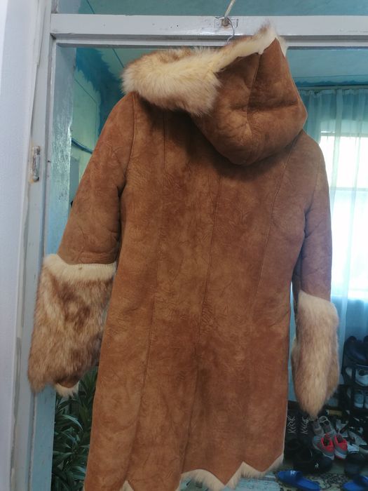 Haină de blană mărime 10
