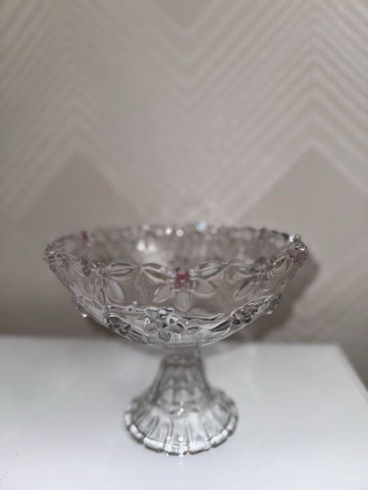 Фруктовница вместительная