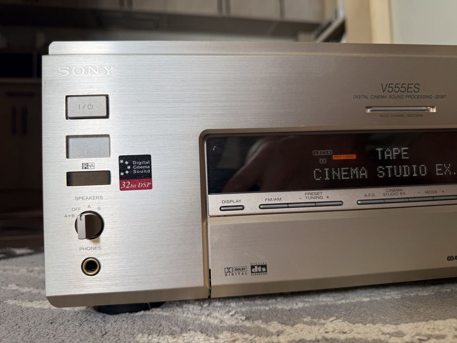 Sony STR-V555ES Като нов