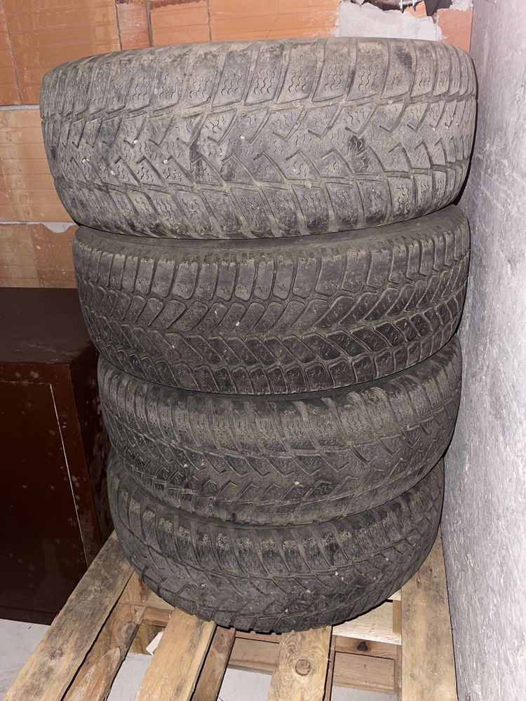 Зимни гуми 195/60/15 гр. Бургас Славейков • OLX.bg