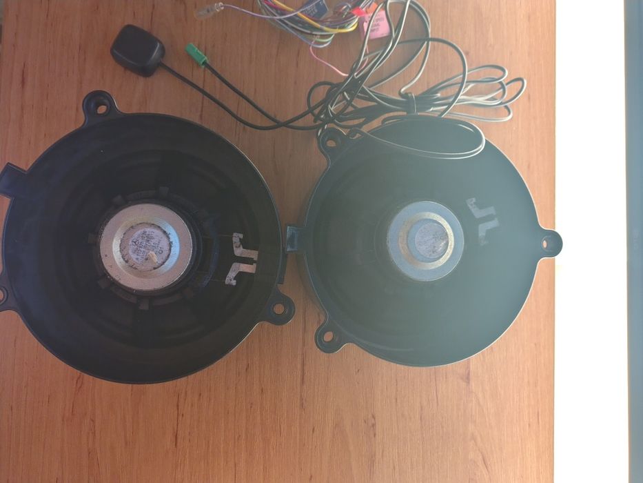 Мултимедия Pioneer с колони от Мерцедес C class