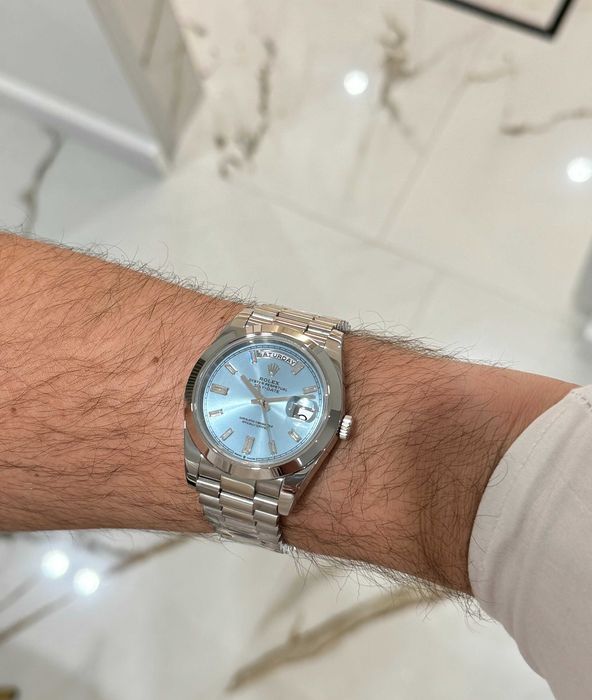 rolex day-date 40mm платина