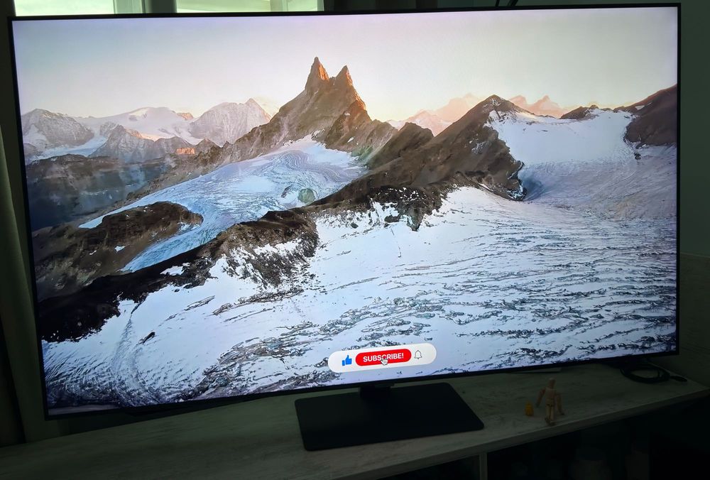Samsung  65" Q80A QLED 4K Smart TV 120 Hz - отлично състояние