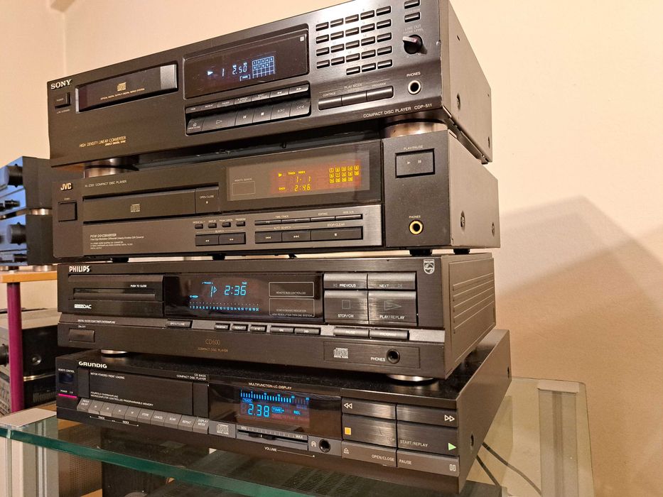Cd playere diverse Sony JVC Philips Grundig