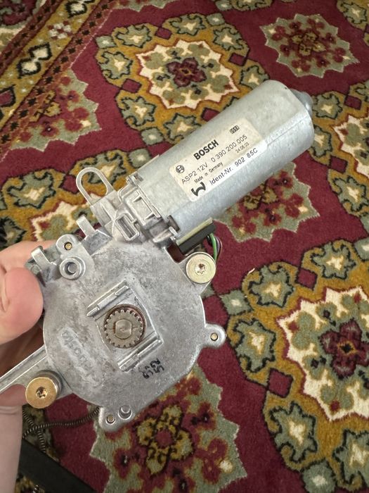 Продам моторчик от w220