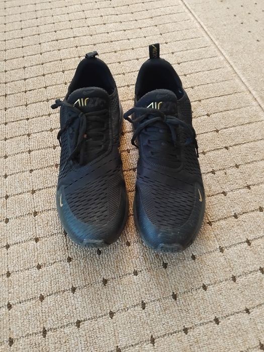 Обувки nike air 270