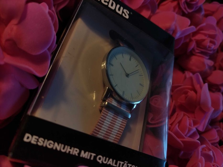 Дамдки часовници Mebus & Oyonda