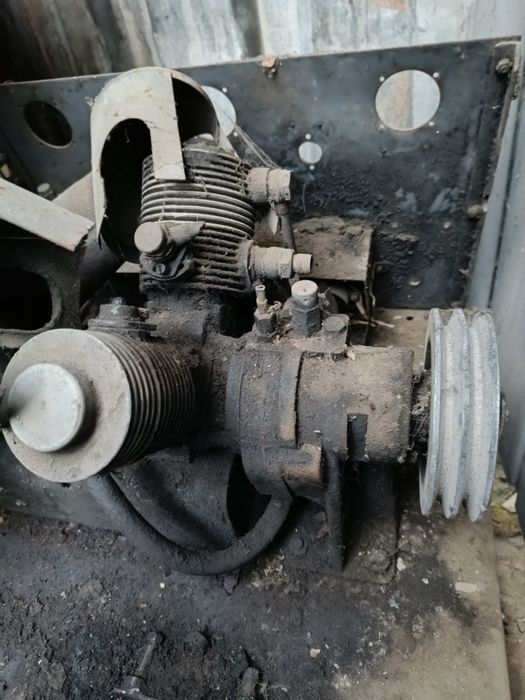 Компрессор, холодильная установка, дробилка.