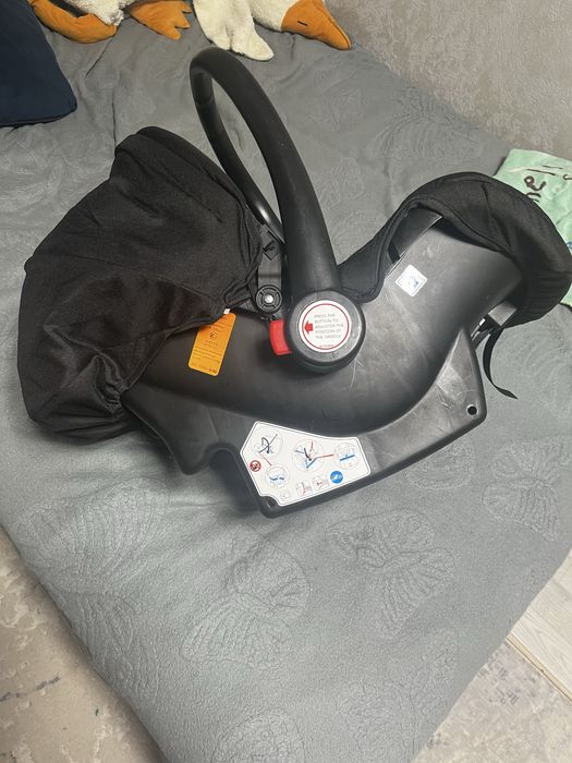 Продаеться Детское автокресло